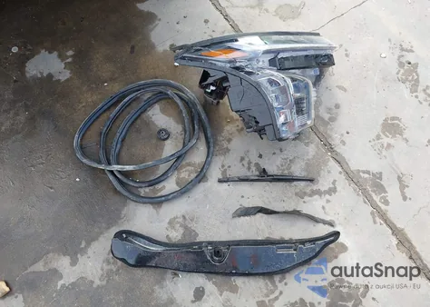 2025 Chevrolet Trax Fwd 2Rs from USA, damaged, VIN KL77LJEP5SC019885